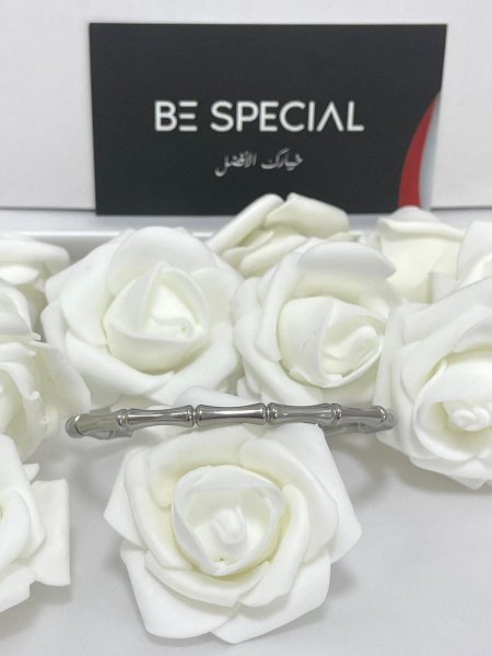 اسوارة العظمة